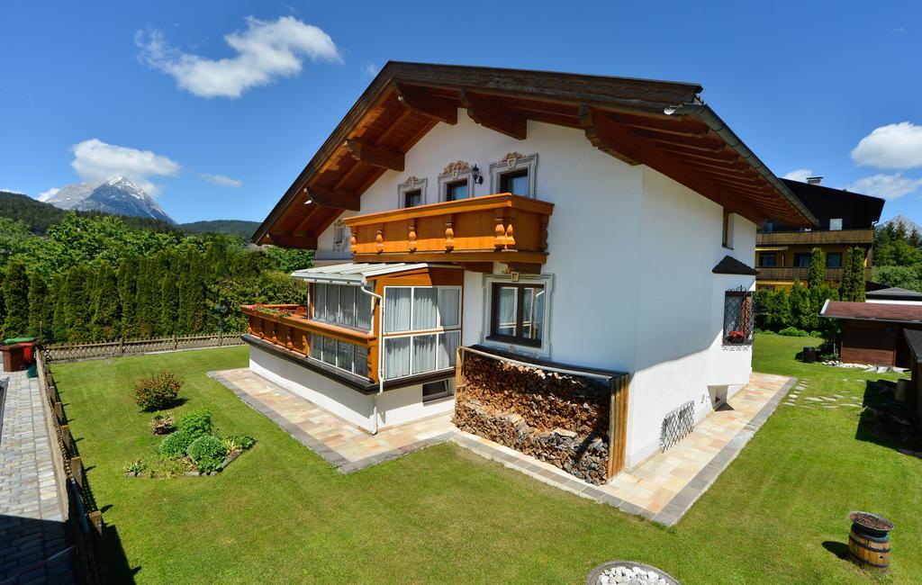 Ferienhaus Erika Seefeld in Tirol Exterior photo